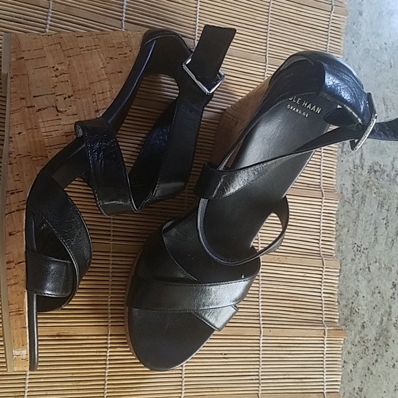Cole Haan sandals - Picture 3 of 3